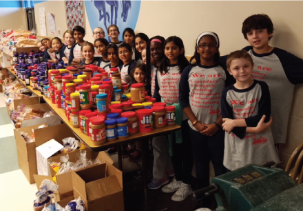 McCoy Elementary Makes Sandwiches to Feed the Homeless