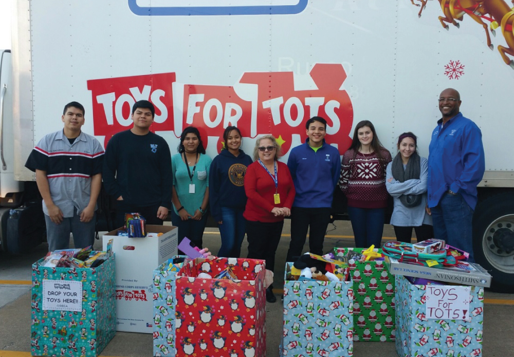 toys-for-tots-3