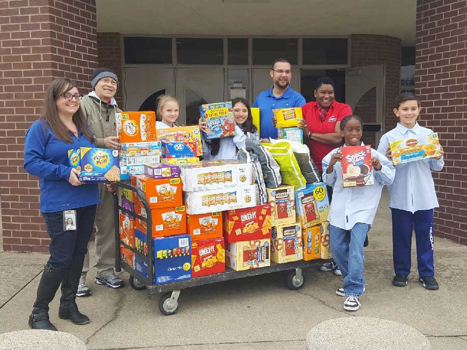 Great Lakes Employees Donate Over 4K Snacks to Rainwater Elementary