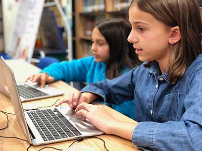  Enter title here McCoy Participates in 2018 Hour of Code